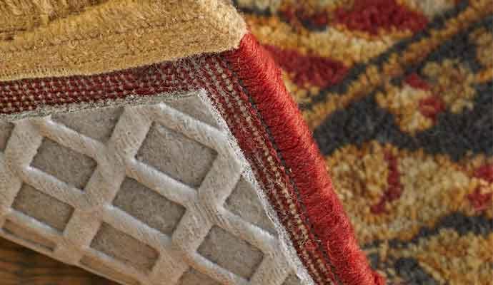 Area rug with non-slip diamond pattern backing